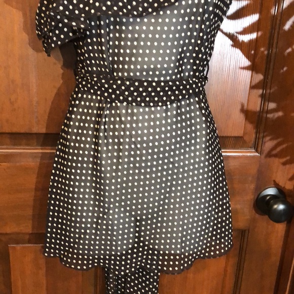 Sheer One Shoulder Ruffle - Picture 3 of 6